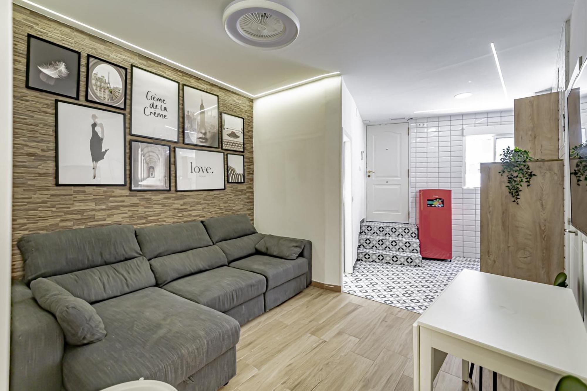 Apartamentos Franco Rodriguez Madrid Bilik gambar