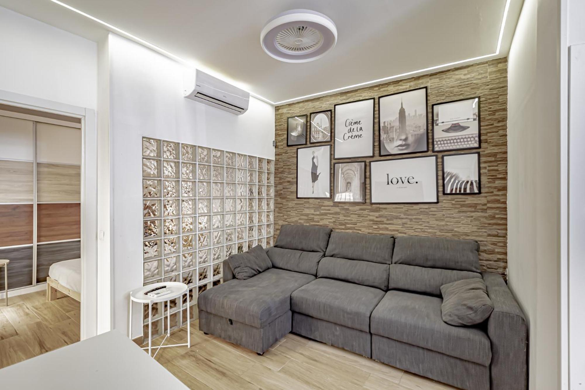 Apartamentos Franco Rodriguez Madrid Bilik gambar